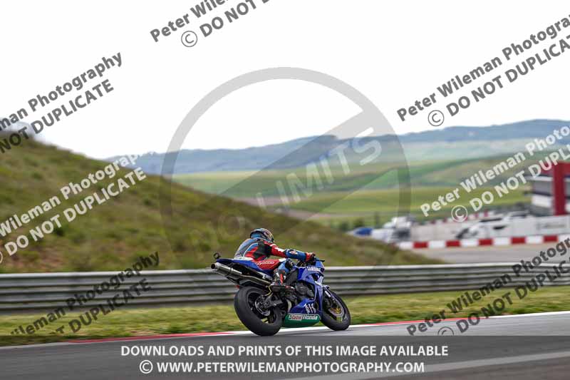 cadwell no limits trackday;cadwell park;cadwell park photographs;cadwell trackday photographs;enduro digital images;event digital images;eventdigitalimages;navarra;no limits trackdays;peter wileman photography;racing digital images;trackday digital images;trackday photos